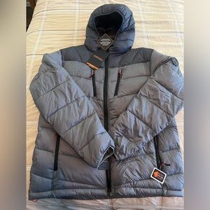 XL Men’s Hawks & Co Down Jacket